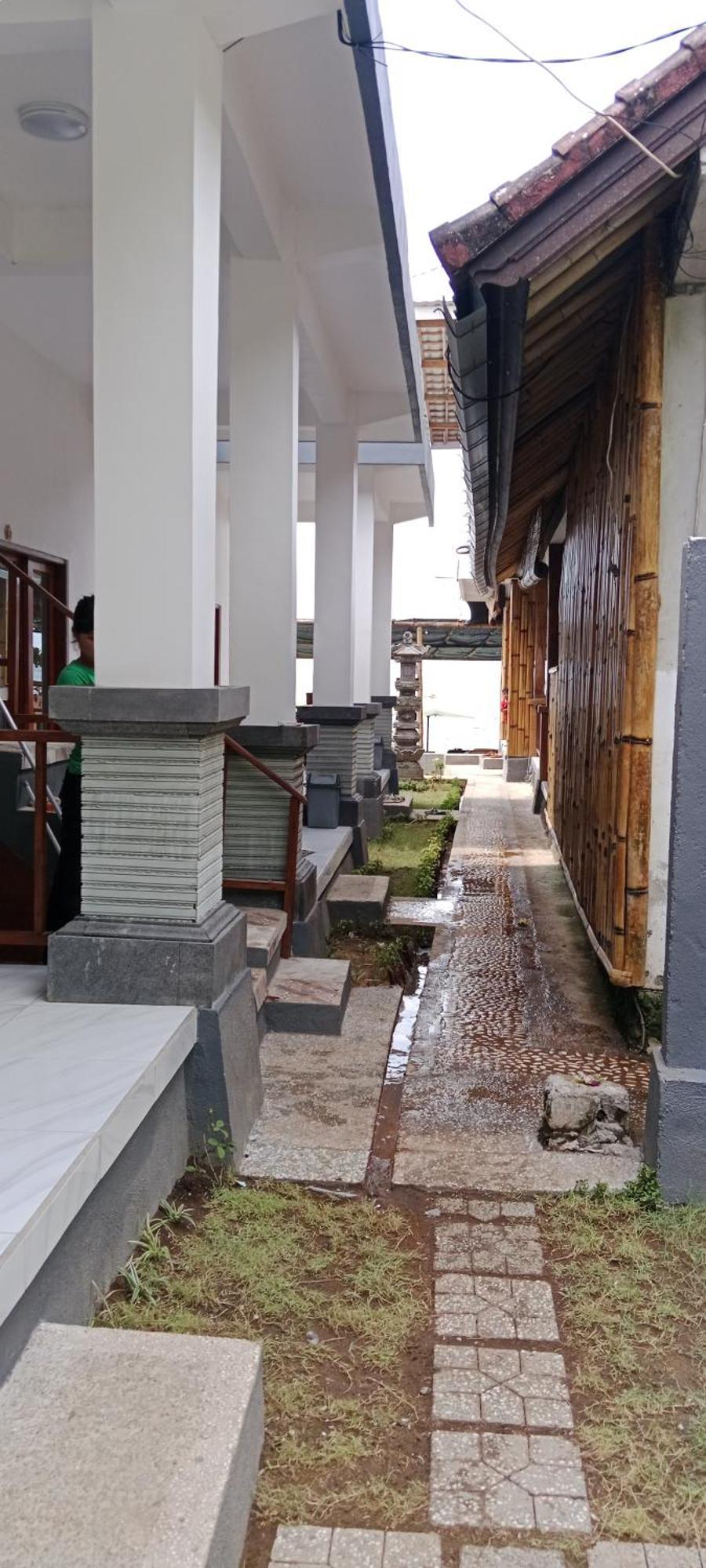 Beten Enjung Home Stay&Waroeng Амед Екстер'єр фото